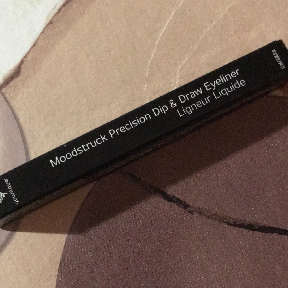 Younique Dip & Draw eyeliner